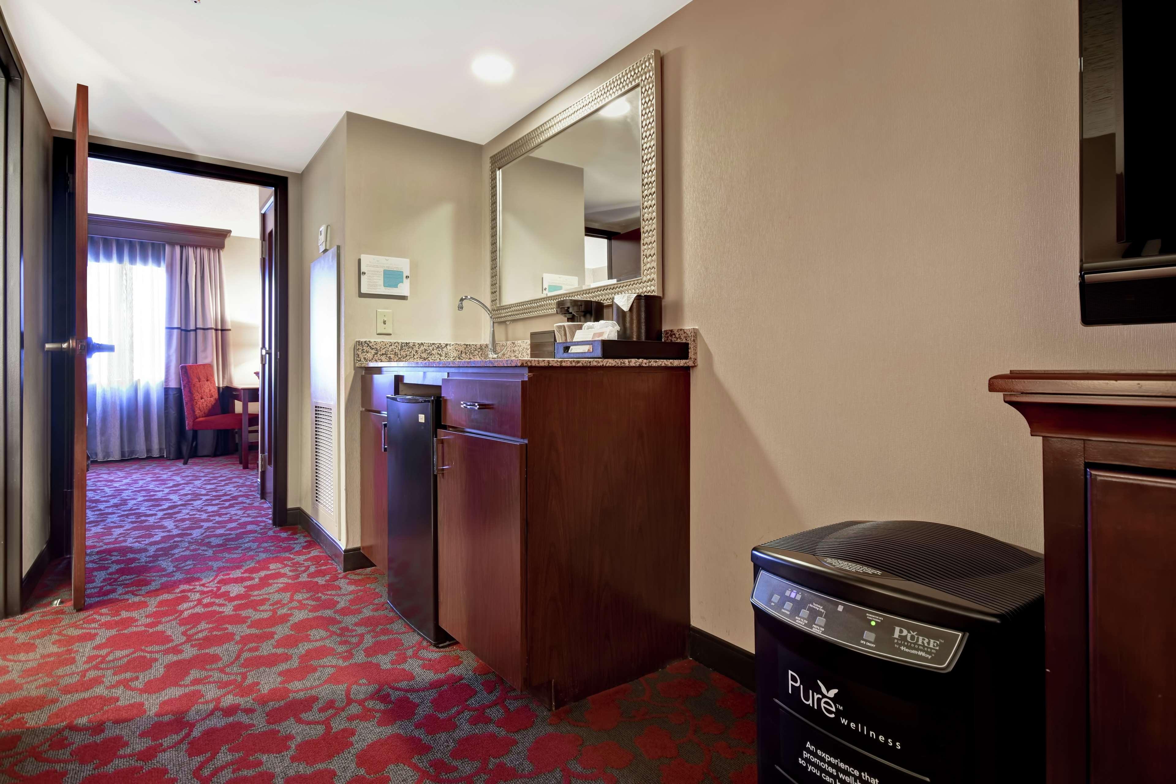 Embassy Suites By Hilton Dulles Airport Herndon Exterior photo