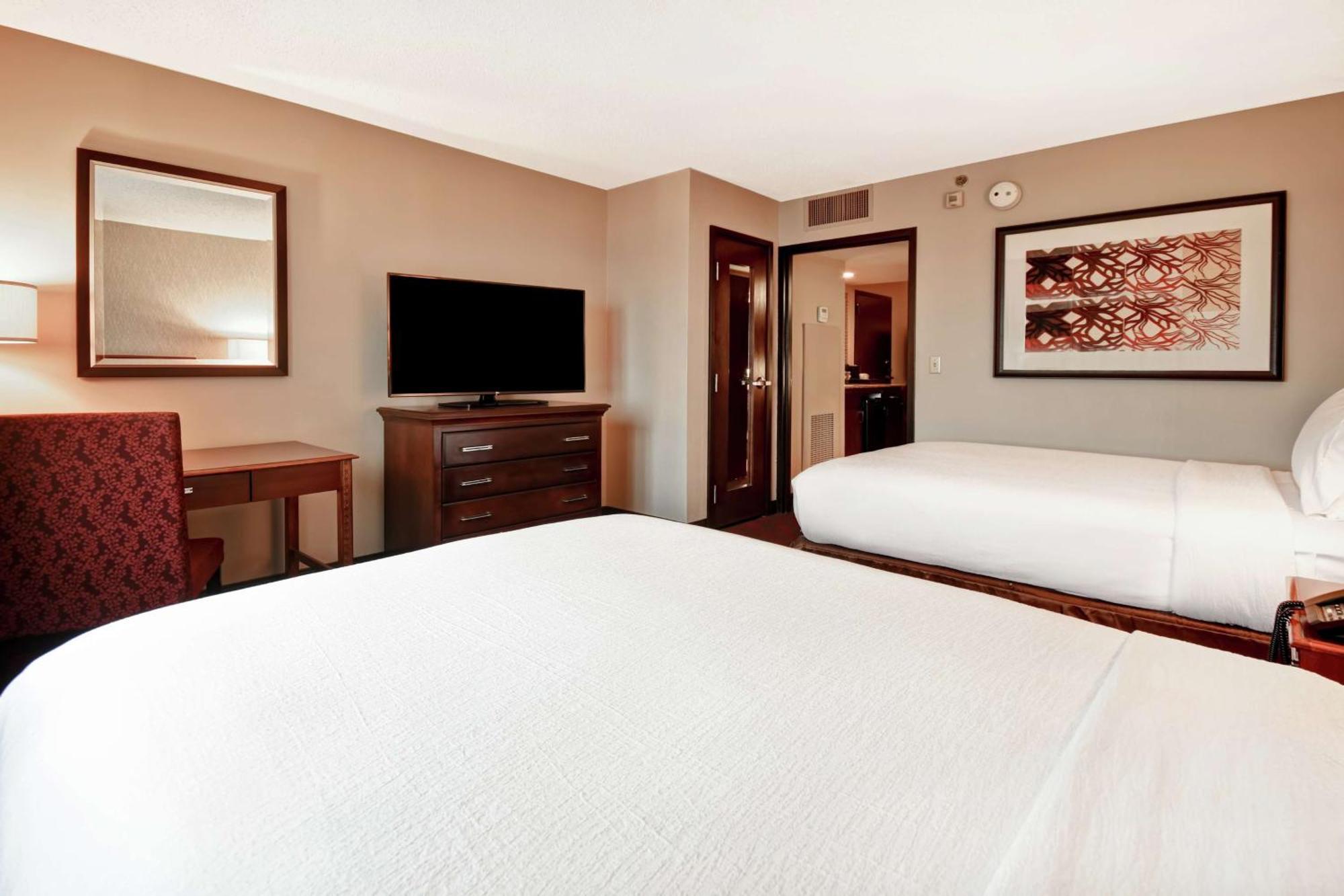 Embassy Suites By Hilton Dulles Airport Herndon Exterior photo
